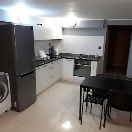 Nad Jeziorem 1a Tychy